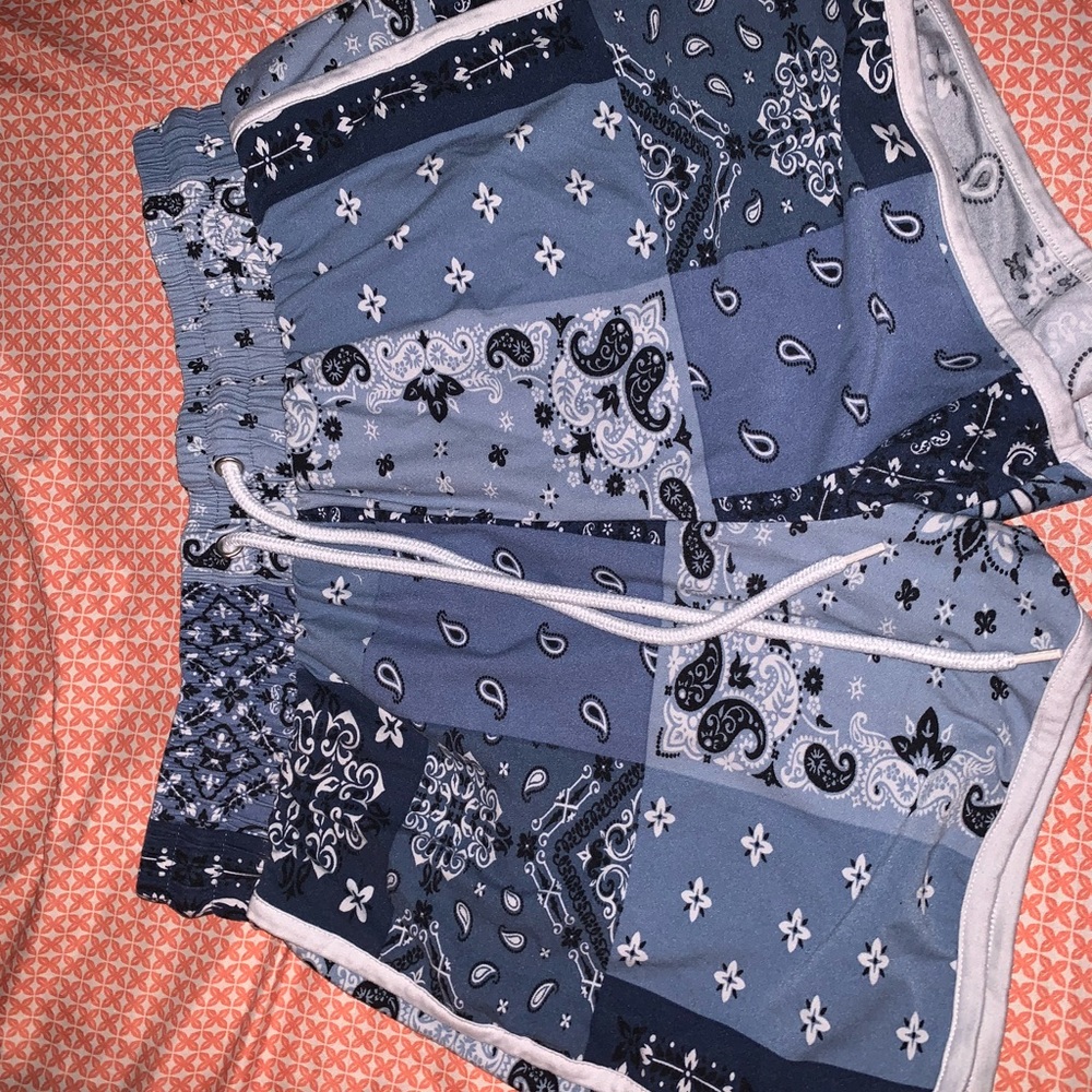 Blue bandanna shorts. Size L